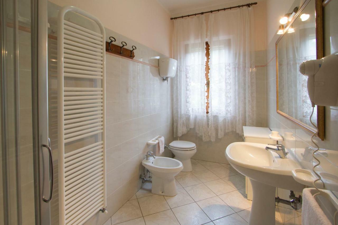 コルトーナCasa Elenaアパートメント エクステリア 写真