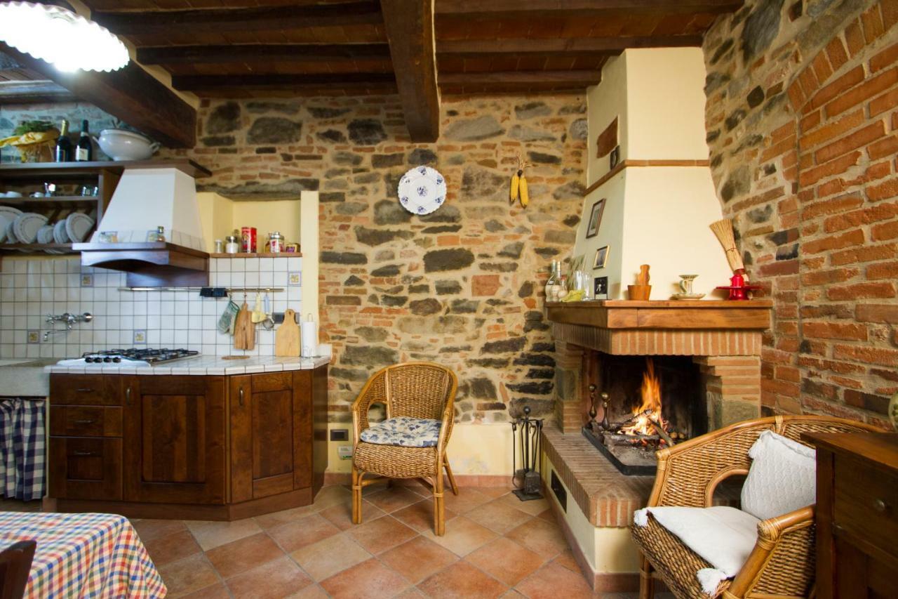 コルトーナCasa Elenaアパートメント エクステリア 写真
